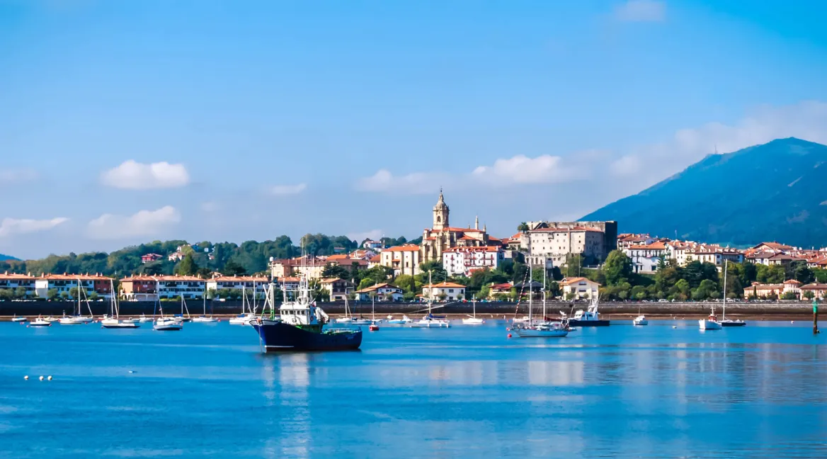 Hendaye boat trip Photo: AdobeStock_Bernard GIRARDIN