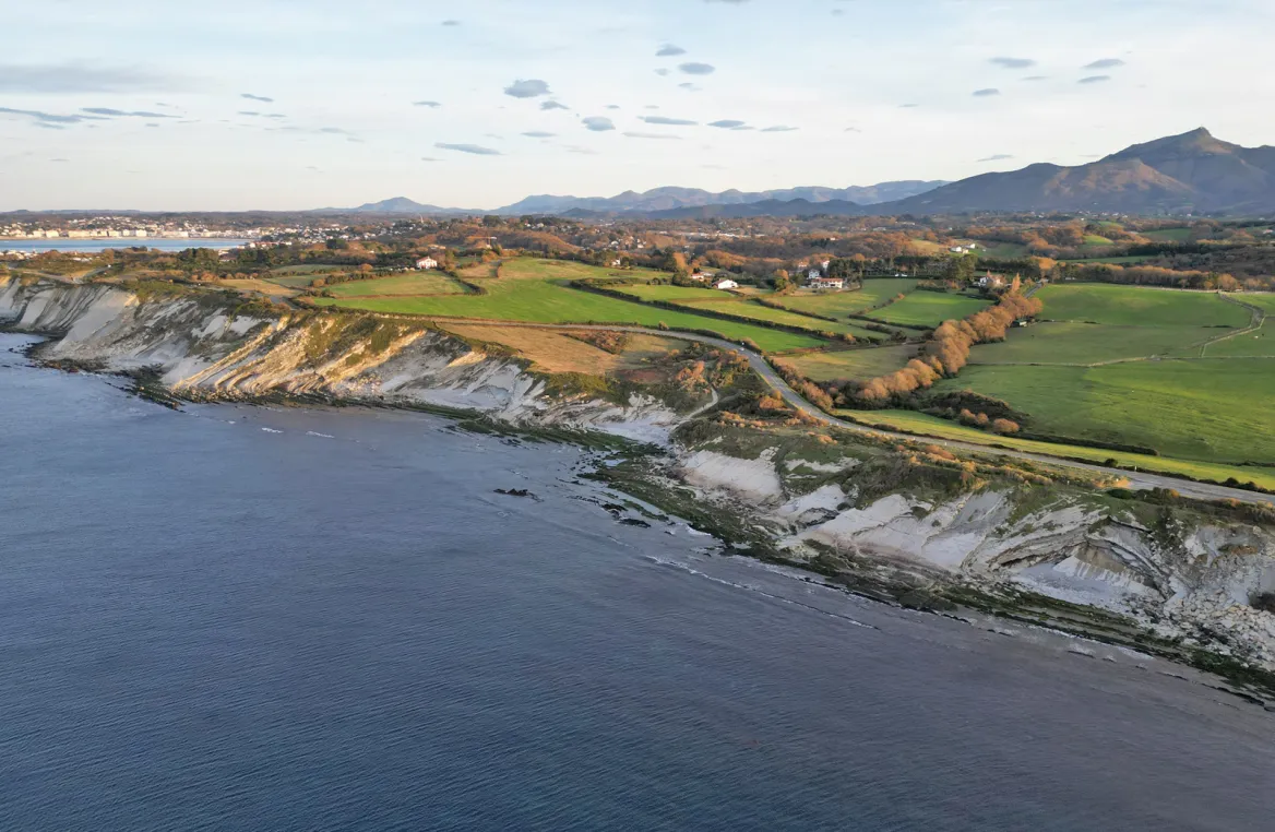 The Basque Corniche of Hendaye Photo: AdobeStock_Neos