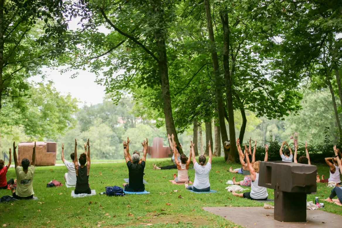 yoga chillida leku