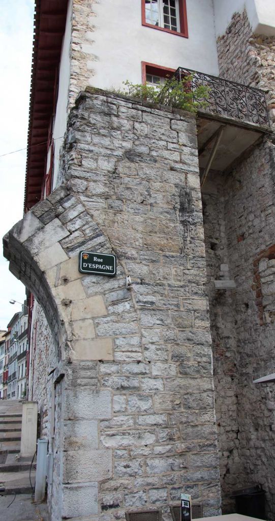 Bayonne