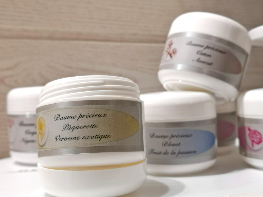 Smooth hydrating balms formulated from vegetable waxes and butter