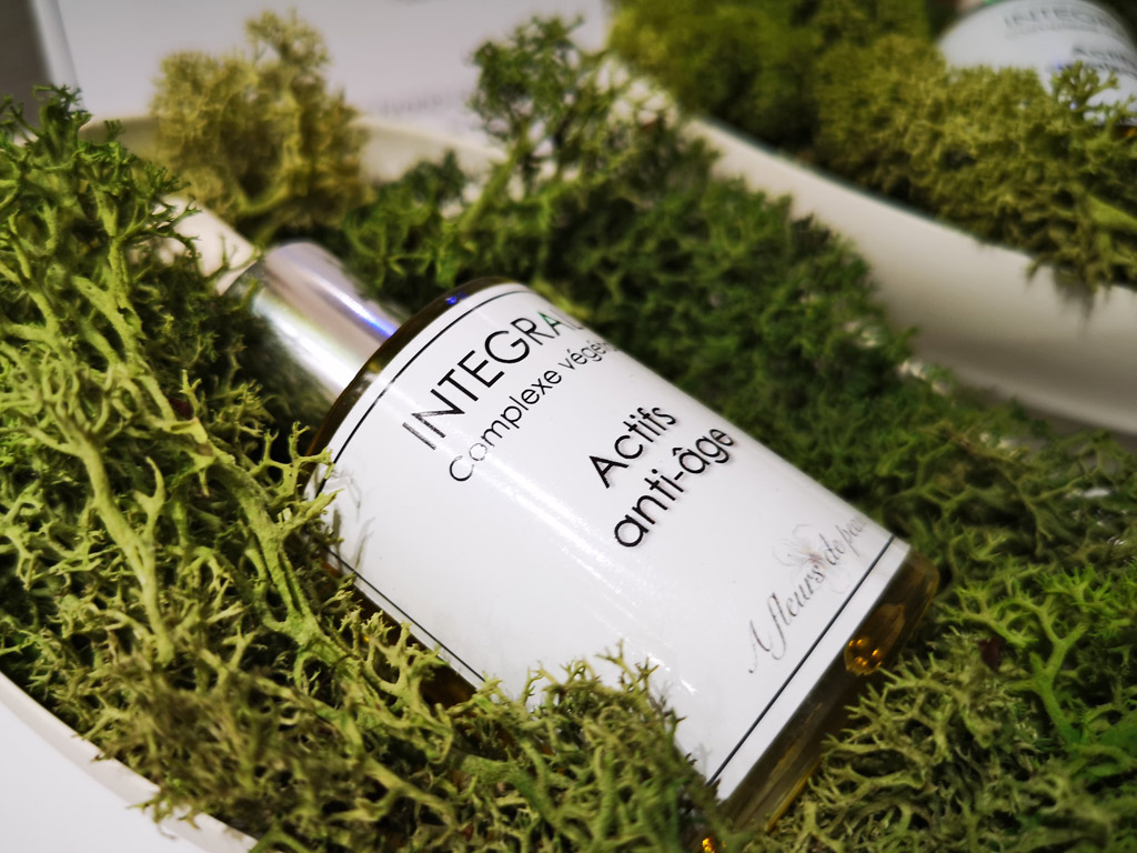 Anti-aging cream, but all types of skin, from the youngest to the oldest