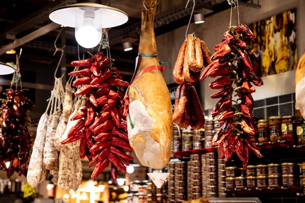 The Halles des Cinq Cantons