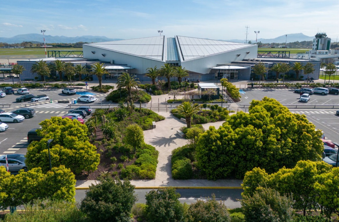 aeropuerto del país vasco